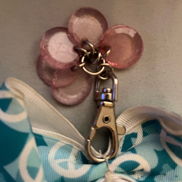 Mini Bow Keychain Set - Picture 3 of 5